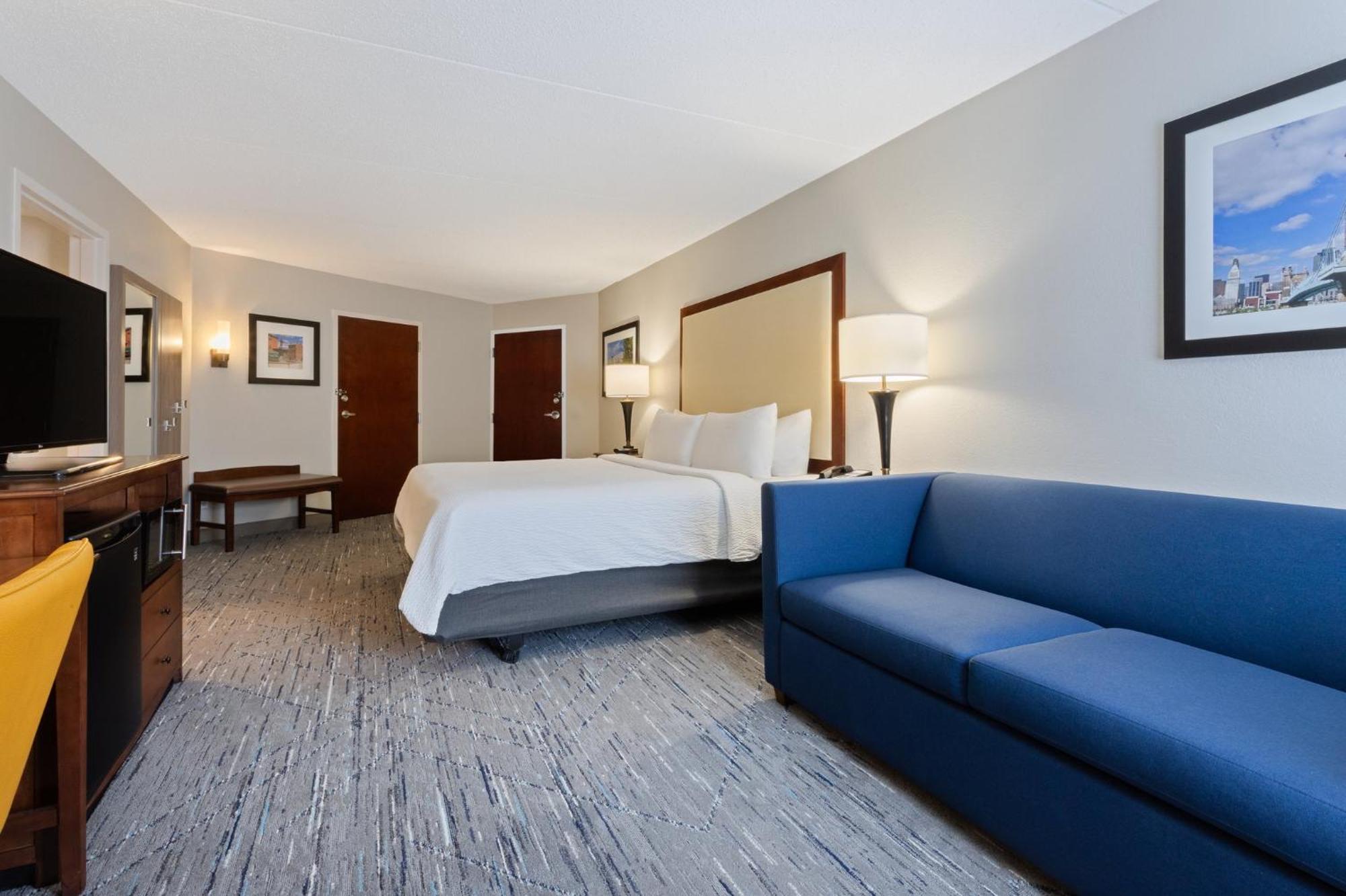 Holiday Inn Express & Suites Cincinnati Riverfront By Ihg Covington Εξωτερικό φωτογραφία