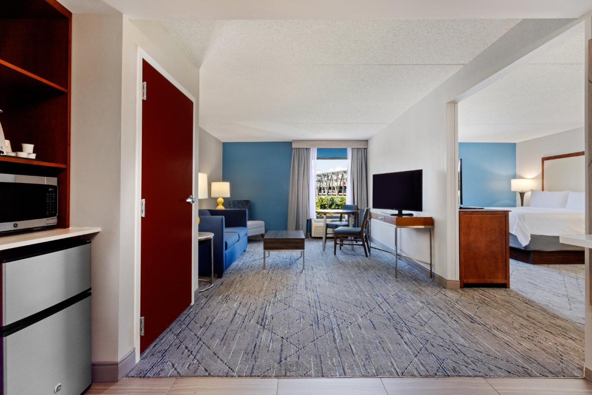 Holiday Inn Express & Suites Cincinnati Riverfront By Ihg Covington Εξωτερικό φωτογραφία