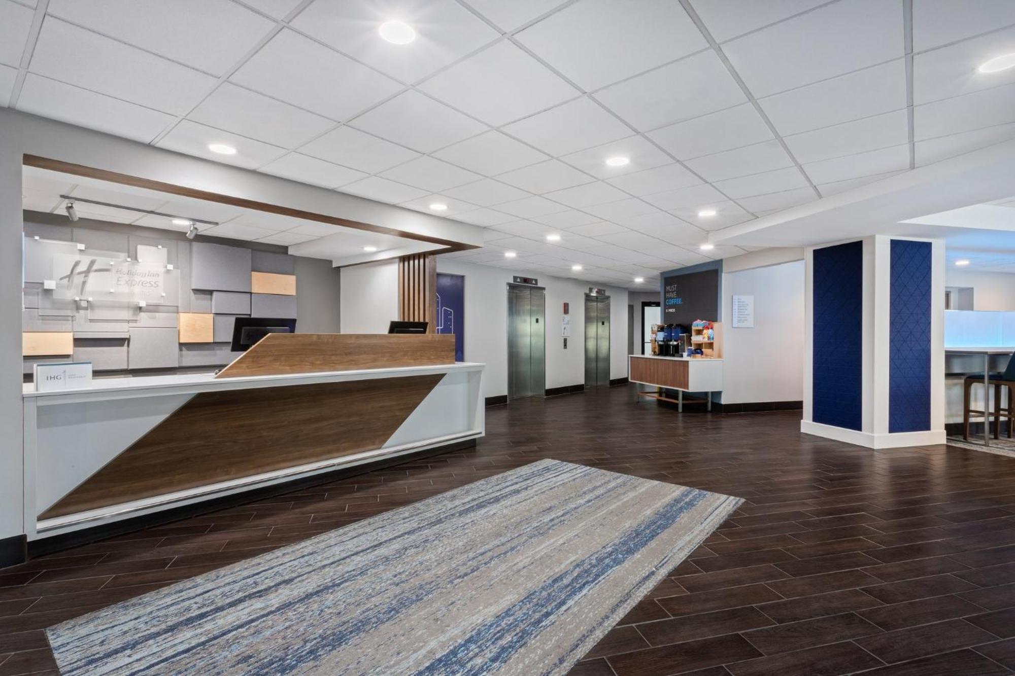 Holiday Inn Express & Suites Cincinnati Riverfront By Ihg Covington Εξωτερικό φωτογραφία