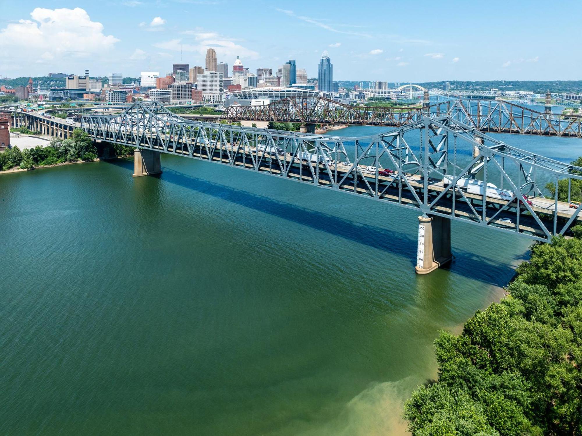 Holiday Inn Express & Suites Cincinnati Riverfront By Ihg Covington Εξωτερικό φωτογραφία