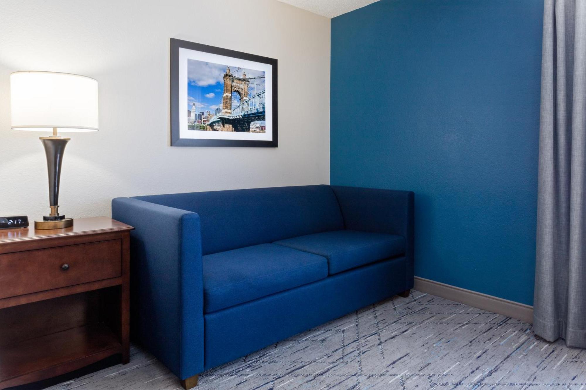 Holiday Inn Express & Suites Cincinnati Riverfront By Ihg Covington Εξωτερικό φωτογραφία