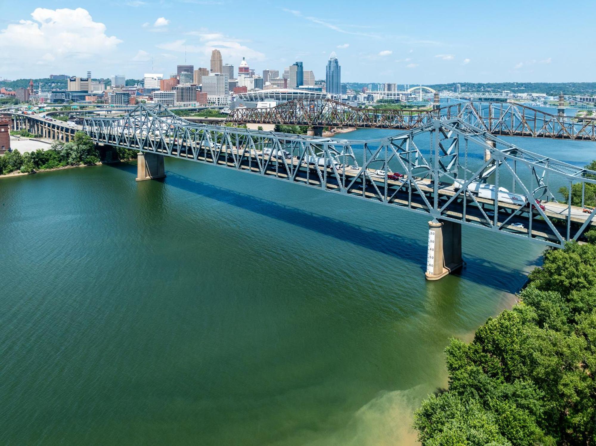 Holiday Inn Express & Suites Cincinnati Riverfront By Ihg Covington Εξωτερικό φωτογραφία